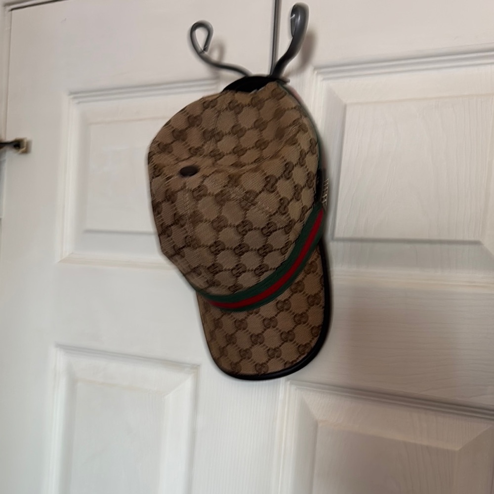 Gucci Tan Monogram Baseball Cap - Picture 1 of 4